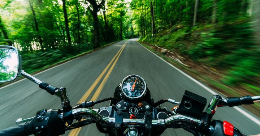 The Essential Gear Guide for Any Motorcycle Rider – Choosing the Right Helmet to Stay Safe on the Road