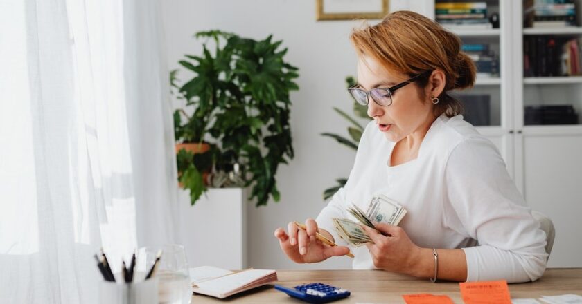 Don’t Get Buried by Life’s Expenses: Tips for Managing Your Finances