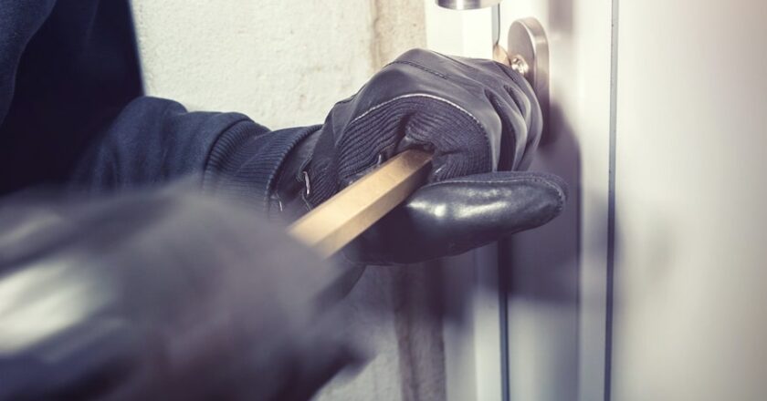 6 Tips To Protect Your Home From Burglaries