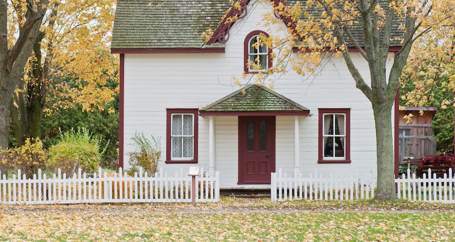 Add Beauty To Your House By Making the Right Choice In Chairs For Small Spaces