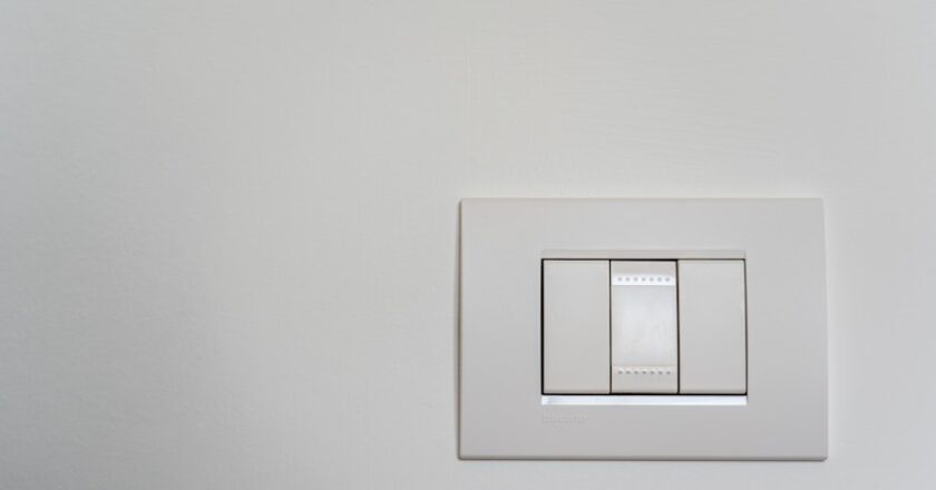 Here’s How You Can Tell Whether A Switch In Your Home Is Bad Or Not