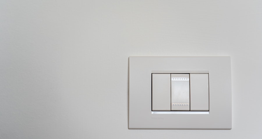 Here's How You Can Tell Whether A Switch In Your Home Is Bad Or Not