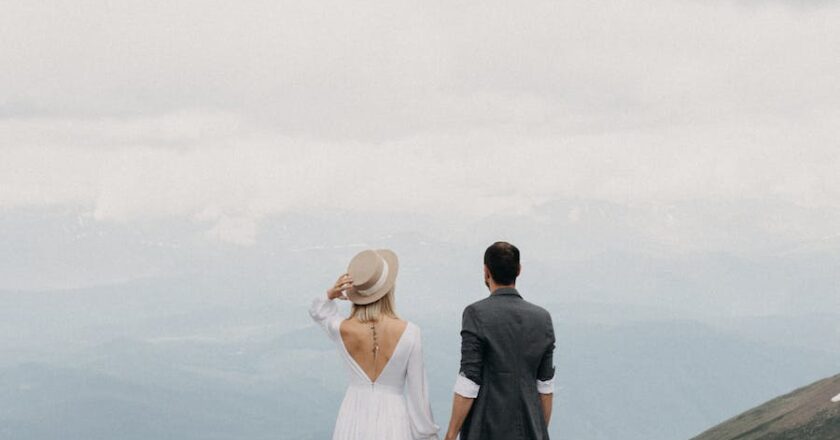 Here Is Your Guide To Choose Your Wedding Hat