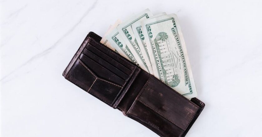 The Advantages Of Having A Unisex Wallet